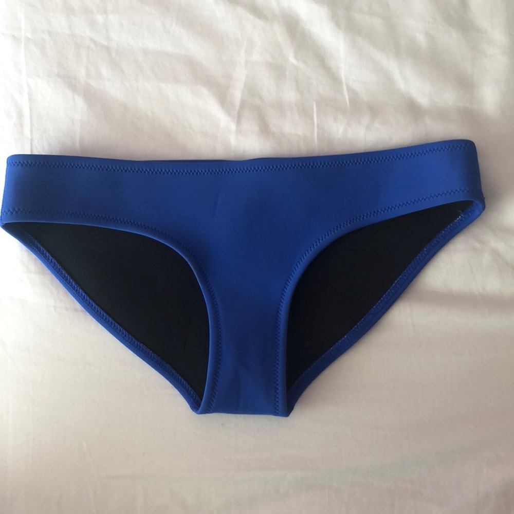 Triangl Bottoms